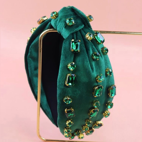 Accessories - NWOT - Embellished Headband